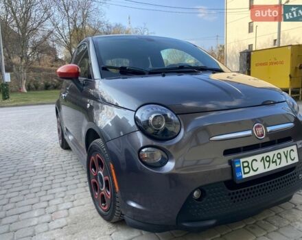 Серый Фиат 500e, объемом двигателя 0 л и пробегом 57 тыс. км за 8799 $, фото 1 на Automoto.ua