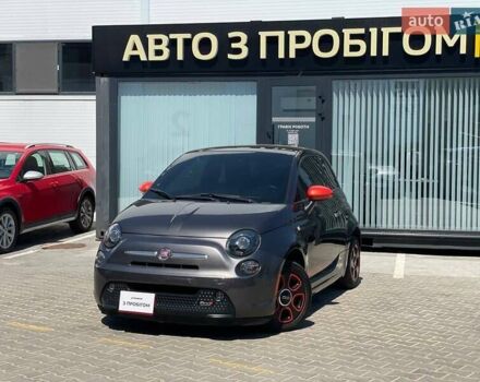 Серый Фиат 500e, объемом двигателя 0 л и пробегом 59 тыс. км за 9850 $, фото 1 на Automoto.ua