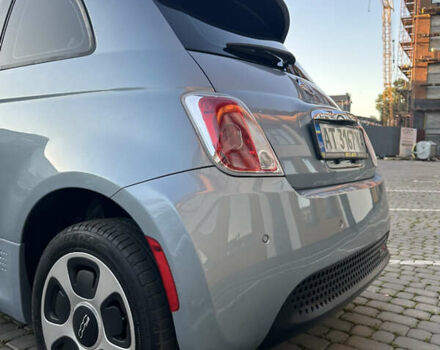 Синий Фиат 500e, объемом двигателя 0 л и пробегом 75 тыс. км за 5499 $, фото 15 на Automoto.ua