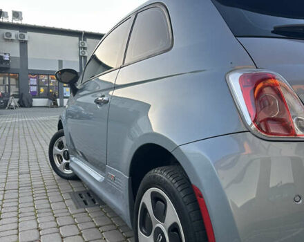 Синий Фиат 500e, объемом двигателя 0 л и пробегом 75 тыс. км за 5499 $, фото 14 на Automoto.ua