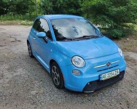 Синій Фіат 500e, об'ємом двигуна 0 л та пробігом 133 тис. км за 7500 $, фото 1 на Automoto.ua