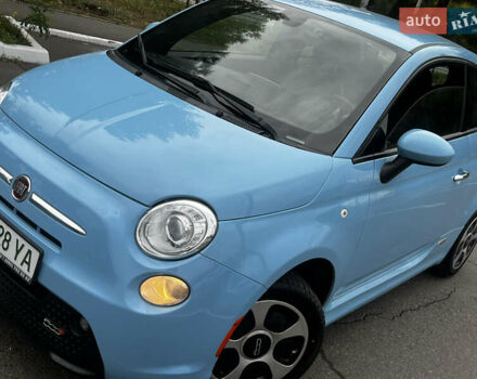 Синий Фиат 500e, объемом двигателя 0 л и пробегом 99 тыс. км за 7300 $, фото 3 на Automoto.ua