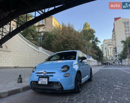Синій Фіат 500e, об'ємом двигуна 0 л та пробігом 101 тис. км за 10800 $, фото 5 на Automoto.ua