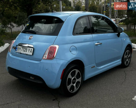 Синий Фиат 500e, объемом двигателя 0 л и пробегом 99 тыс. км за 7300 $, фото 13 на Automoto.ua
