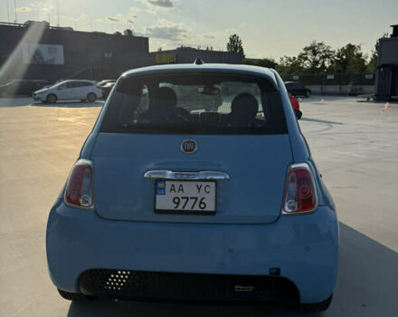 Синий Фиат 500e, объемом двигателя 0 л и пробегом 72 тыс. км за 8500 $, фото 3 на Automoto.ua