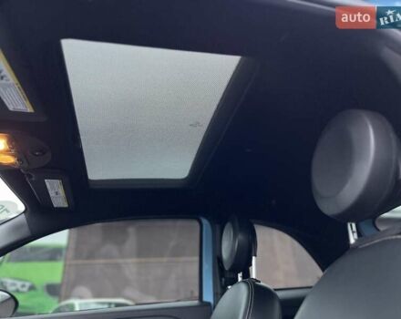 Синій Фіат 500e, об'ємом двигуна 0 л та пробігом 104 тис. км за 7700 $, фото 37 на Automoto.ua