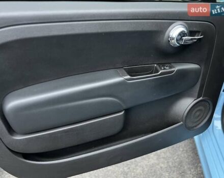 Синій Фіат 500e, об'ємом двигуна 0 л та пробігом 104 тис. км за 7700 $, фото 31 на Automoto.ua