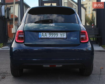 Синий Фиат 500e, объемом двигателя 0 л и пробегом 28 тыс. км за 14800 $, фото 13 на Automoto.ua