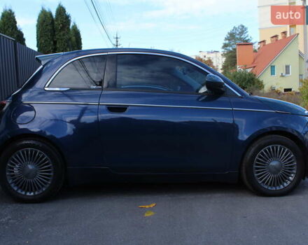 Синий Фиат 500e, объемом двигателя 0 л и пробегом 28 тыс. км за 14800 $, фото 7 на Automoto.ua