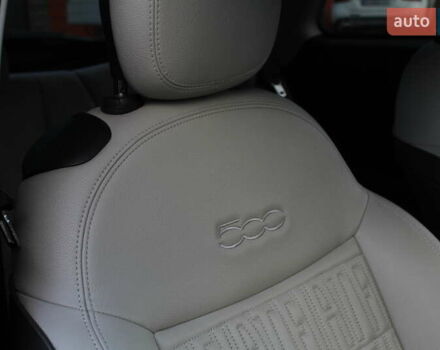 Синий Фиат 500e, объемом двигателя 0 л и пробегом 28 тыс. км за 14800 $, фото 24 на Automoto.ua