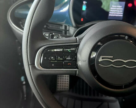 Синий Фиат 500e, объемом двигателя 0 л и пробегом 1 тыс. км за 19999 $, фото 11 на Automoto.ua