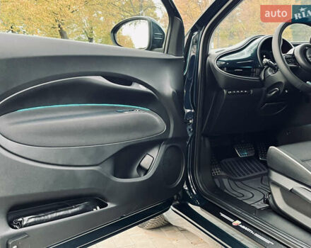 Синий Фиат 500e, объемом двигателя 0 л и пробегом 1 тыс. км за 19999 $, фото 20 на Automoto.ua