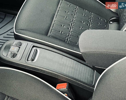 Синий Фиат 500e, объемом двигателя 0 л и пробегом 1 тыс. км за 19999 $, фото 18 на Automoto.ua