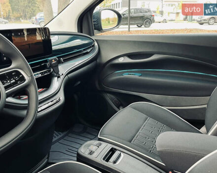 Синий Фиат 500e, объемом двигателя 0 л и пробегом 1 тыс. км за 19999 $, фото 9 на Automoto.ua