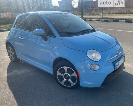 Синий Фиат 500e, объемом двигателя 0 л и пробегом 96 тыс. км за 7500 $, фото 1 на Automoto.ua