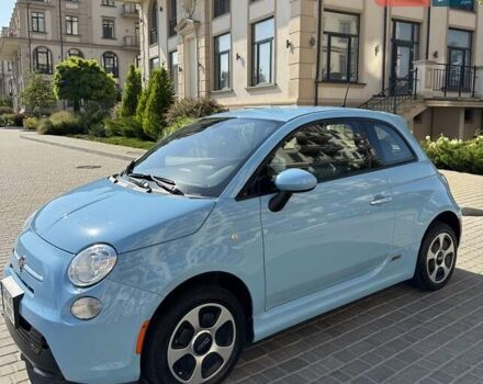 Синій Фіат 500e, об'ємом двигуна 0 л та пробігом 72 тис. км за 7700 $, фото 1 на Automoto.ua