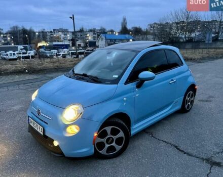 Синий Фиат 500e, объемом двигателя 0 л и пробегом 106 тыс. км за 7999 $, фото 1 на Automoto.ua