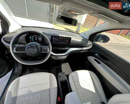 Зеленый Фиат 500e, объемом двигателя 0 л и пробегом 29 тыс. км за 15400 $, фото 7 на Automoto.ua