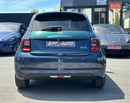 Зеленый Фиат 500e, объемом двигателя 0 л и пробегом 29 тыс. км за 15400 $, фото 8 на Automoto.ua