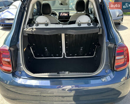 Зеленый Фиат 500e, объемом двигателя 0 л и пробегом 29 тыс. км за 15400 $, фото 17 на Automoto.ua