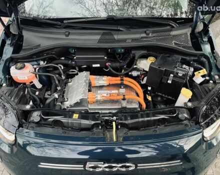 Зелений Фіат 500e, об'ємом двигуна 0 л та пробігом 0 тис. км за 19500 $, фото 11 на Automoto.ua