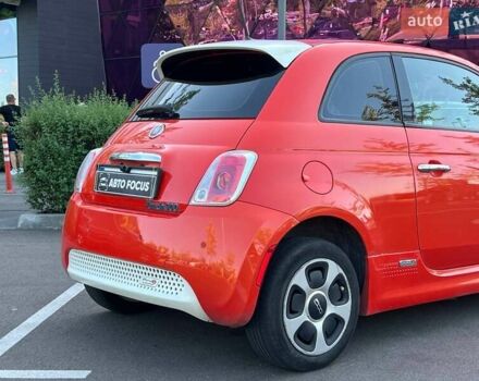 Оранжевый Фиат 500e, объемом двигателя 0 л и пробегом 123 тыс. км за 5690 $, фото 7 на Automoto.ua