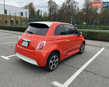 Оранжевый Фиат 500e, объемом двигателя 0 л и пробегом 129 тыс. км за 5800 $, фото 3 на Automoto.ua