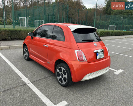 Оранжевый Фиат 500e, объемом двигателя 0 л и пробегом 129 тыс. км за 5800 $, фото 2 на Automoto.ua