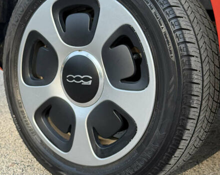 Оранжевый Фиат 500e, объемом двигателя 0 л и пробегом 61 тыс. км за 5200 $, фото 14 на Automoto.ua