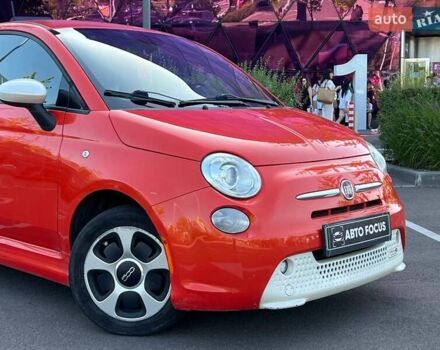 Оранжевый Фиат 500e, объемом двигателя 0 л и пробегом 123 тыс. км за 5690 $, фото 3 на Automoto.ua