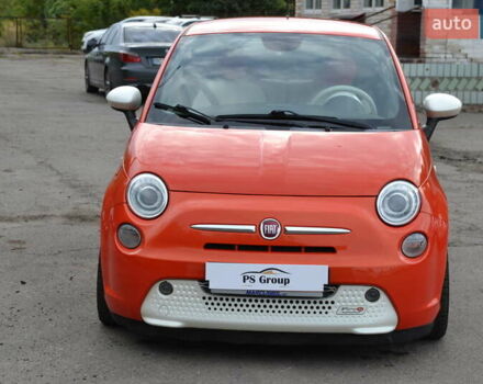 Оранжевый Фиат 500e, объемом двигателя 0 л и пробегом 57 тыс. км за 6999 $, фото 2 на Automoto.ua