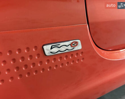 Оранжевый Фиат 500e, объемом двигателя 0 л и пробегом 79 тыс. км за 6800 $, фото 12 на Automoto.ua