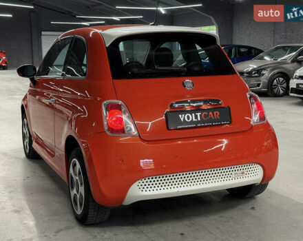 Оранжевый Фиат 500e, объемом двигателя 0 л и пробегом 79 тыс. км за 6800 $, фото 29 на Automoto.ua