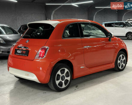 Оранжевый Фиат 500e, объемом двигателя 0 л и пробегом 79 тыс. км за 6800 $, фото 32 на Automoto.ua