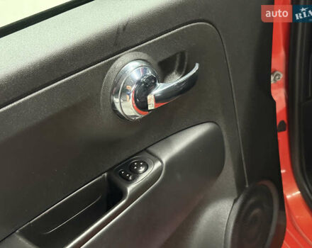 Оранжевый Фиат 500e, объемом двигателя 0 л и пробегом 79 тыс. км за 6800 $, фото 39 на Automoto.ua