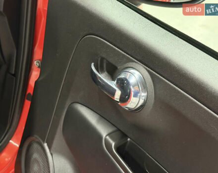 Оранжевый Фиат 500e, объемом двигателя 0 л и пробегом 79 тыс. км за 6800 $, фото 46 на Automoto.ua