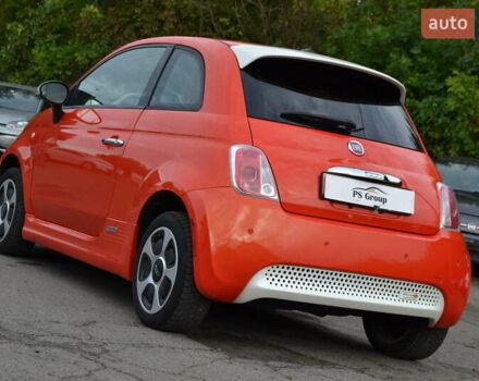 Оранжевый Фиат 500e, объемом двигателя 0 л и пробегом 57 тыс. км за 6999 $, фото 10 на Automoto.ua
