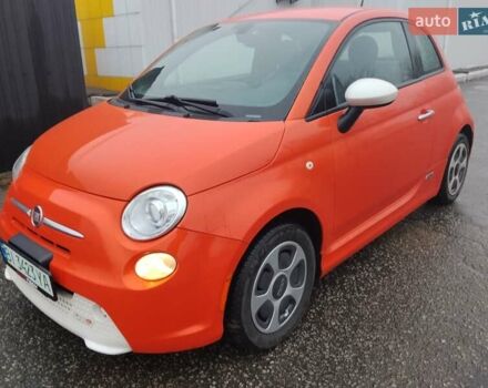 Оранжевый Фиат 500e, объемом двигателя 0 л и пробегом 75 тыс. км за 7000 $, фото 2 на Automoto.ua