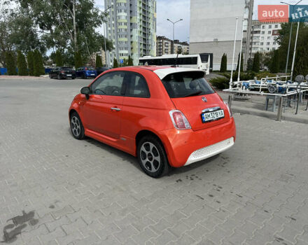 Оранжевый Фиат 500e, объемом двигателя 0 л и пробегом 36 тыс. км за 7550 $, фото 6 на Automoto.ua