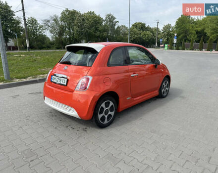 Оранжевый Фиат 500e, объемом двигателя 0 л и пробегом 36 тыс. км за 7550 $, фото 4 на Automoto.ua