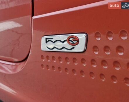 Оранжевый Фиат 500e, объемом двигателя 0 л и пробегом 130 тыс. км за 7900 $, фото 20 на Automoto.ua