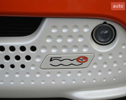 Помаранчевий Фіат 500e, об'ємом двигуна 0 л та пробігом 35 тис. км за 8500 $, фото 32 на Automoto.ua