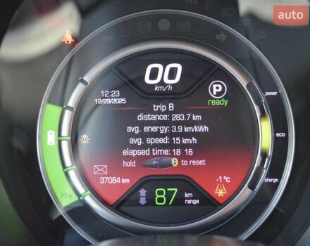 Помаранчевий Фіат 500e, об'ємом двигуна 0 л та пробігом 35 тис. км за 8500 $, фото 21 на Automoto.ua