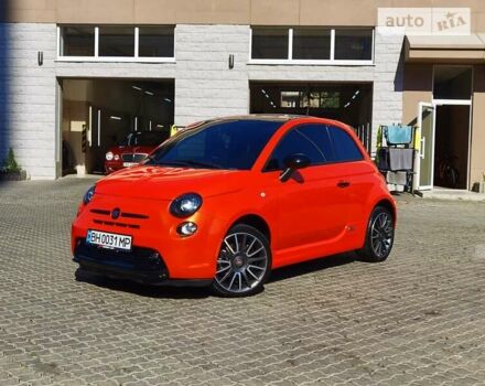 Оранжевый Фиат 500e, объемом двигателя 0 л и пробегом 72 тыс. км за 10000 $, фото 1 на Automoto.ua