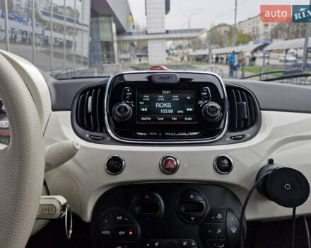 Оранжевый Фиат 500e, объемом двигателя 0 л и пробегом 130 тыс. км за 7900 $, фото 17 на Automoto.ua