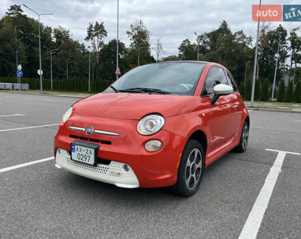 Оранжевый Фиат 500e, объемом двигателя 0 л и пробегом 129 тыс. км за 5800 $, фото 1 на Automoto.ua