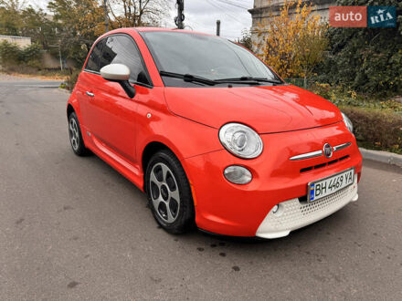 Фиат 500e 2015 в Одессе на Automoto.ua Оранжевый Фиат 500e, объемом двигателя 0 л и пробегом 92 тыс. км за 6800 $, фото 1 на Automoto.ua