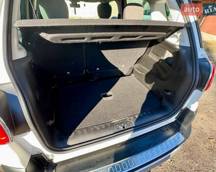 Белый Фиат 500L, объемом двигателя 1.37 л и пробегом 176 тыс. км за 8150 $, фото 18 на Automoto.ua
