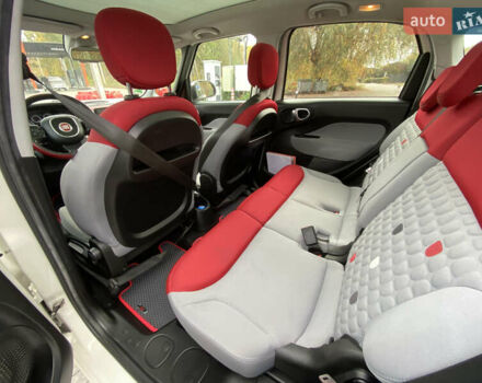 Белый Фиат 500L, объемом двигателя 1.25 л и пробегом 190 тыс. км за 9700 $, фото 16 на Automoto.ua