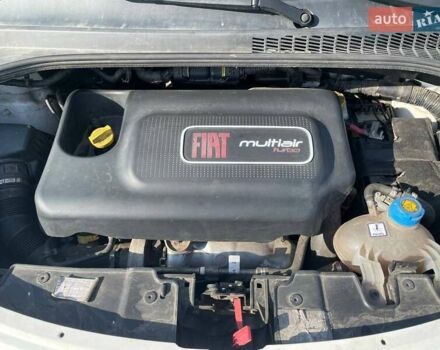 Білий Фіат 500L, об'ємом двигуна 1.37 л та пробігом 120 тис. км за 6999 $, фото 41 на Automoto.ua